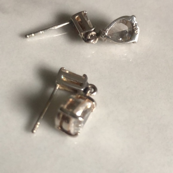 Cubic zirconia sterling‎ silver drop earrings - Picture 2 of 4